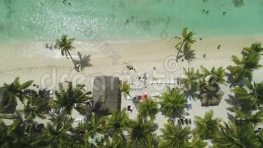 多米尼加共和国蓬塔卡纳的热带度假。索纳岛鸟瞰图。